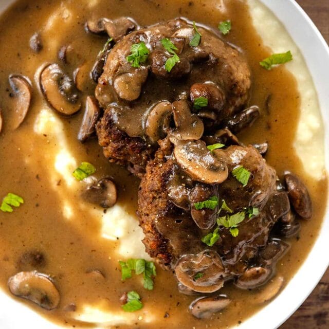 Hamburger Steaks with Mushroom Gravy 3 640x640 1